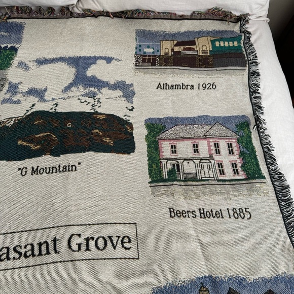 Pleasant Grove Utah  Historical Places Afghan Blanket Strawberry Days - Picture 5 of 9